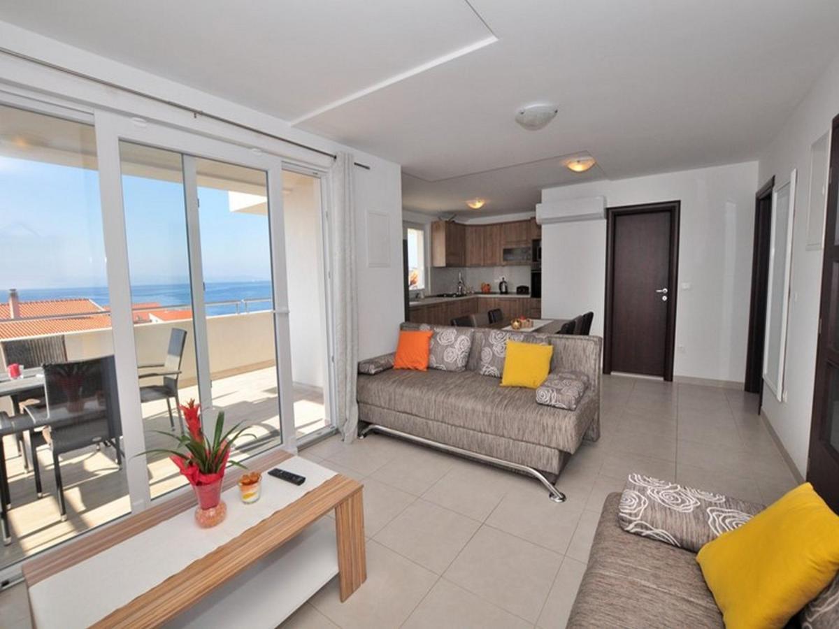 Apartments Zora Tucepi Luaran gambar