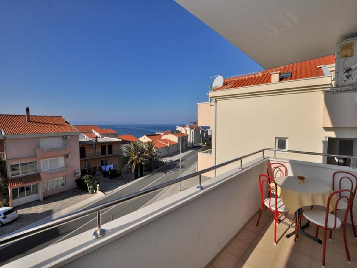 Apartments Zora Tucepi Luaran gambar